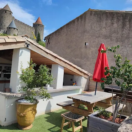 Ferienhaus La Terrasse Du Temps Jadis